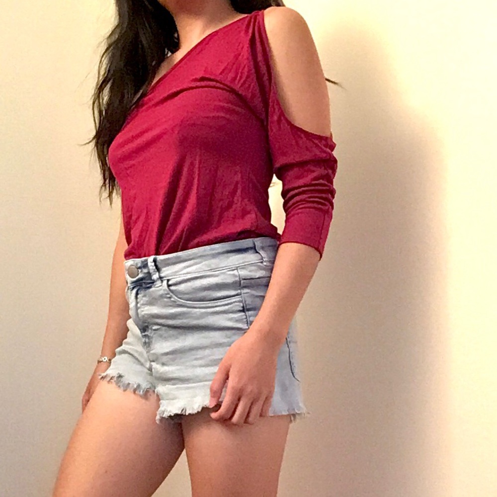 Guess: Red Open Shoulder Cutout Top